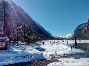 Enjoy in Snow at Madhuri Lake: Arunachal Winter Tour Packages