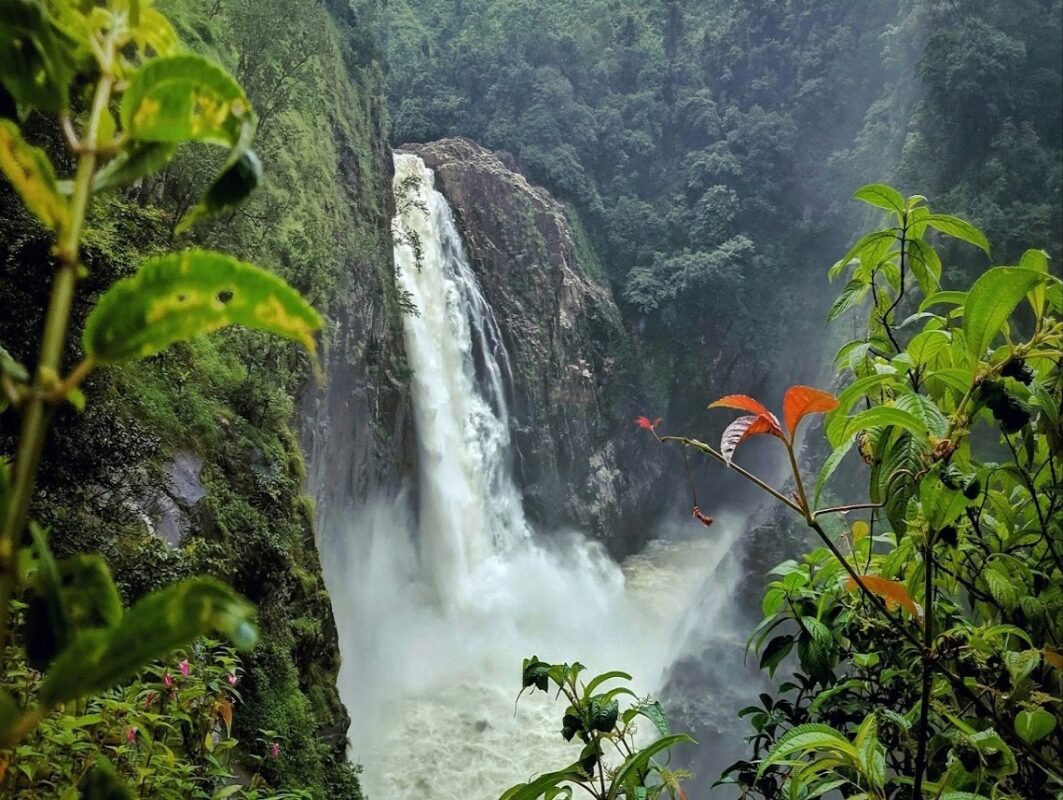 Kshaid Langshiang Waterfalls: Tourist Attractions in Meghalaya