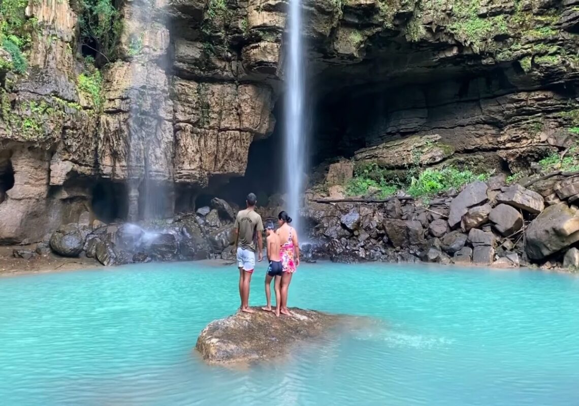 Labon Falls, Sakhain Village