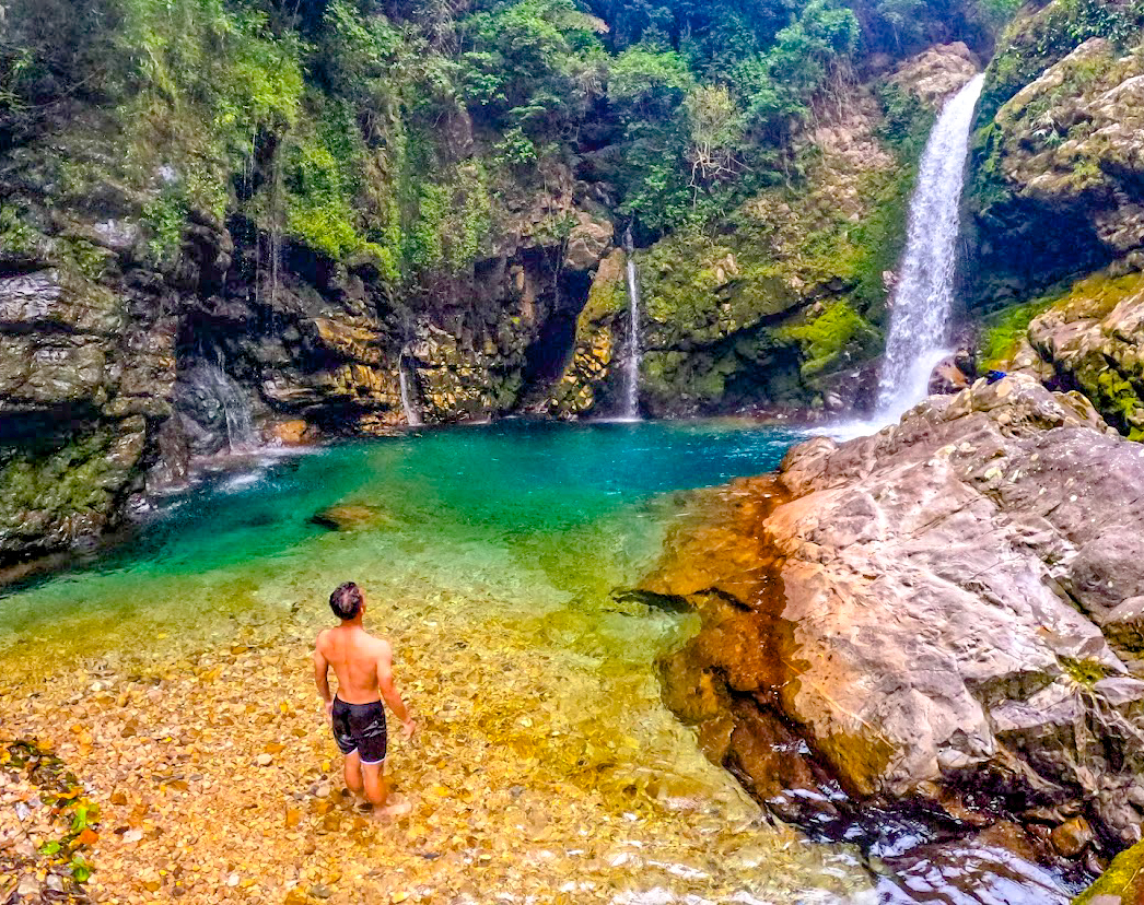 Swimming in the Wei Kyllang Natural Pool and Waterfall, Laitryngot