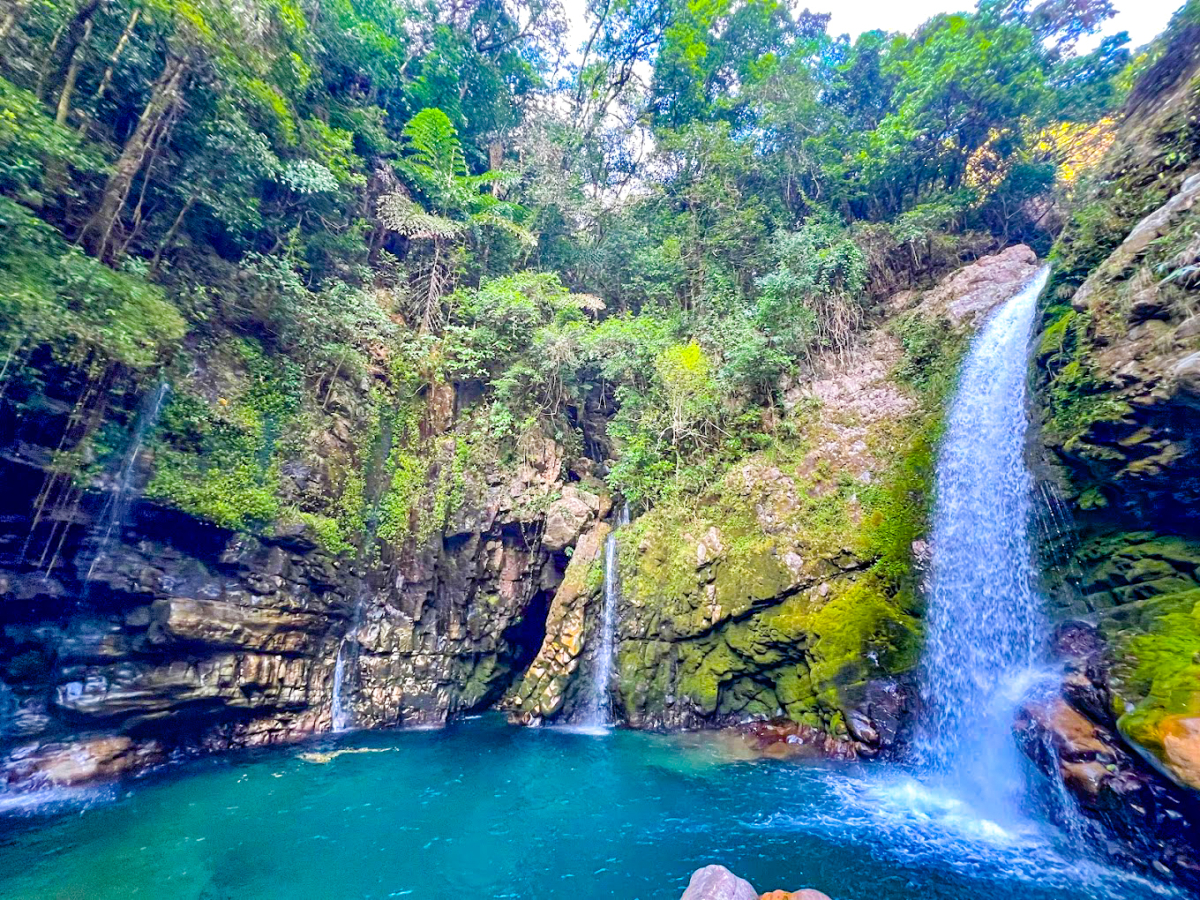 Wei Kyllang Natural Pool and Waterfall, Laitryngot