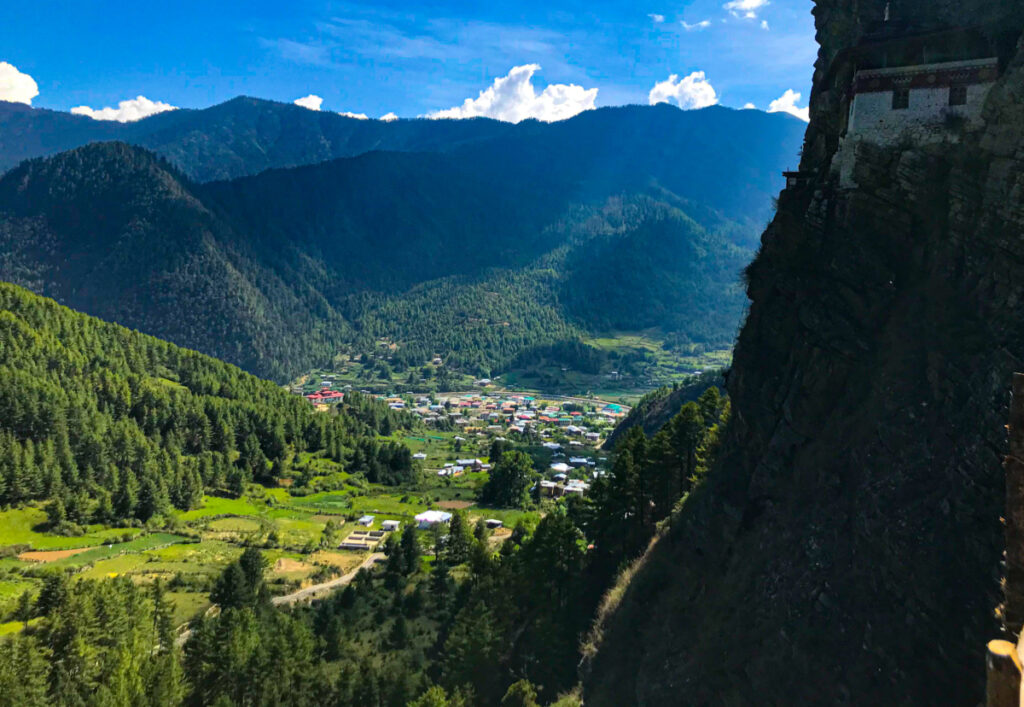 Juneydrak Hermitage: A serene 30-minute hike from Katsho Goempa through a rhododendron forest offers spectacular views of Haa Valley.