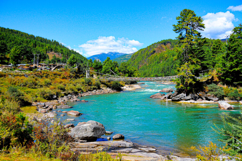 Chamkhar Chhu River: Flowing near Jakar (Chamkhar) in Bumthang, this picturesque river is a serene spot surrounded by Bhutan's natural beauty.