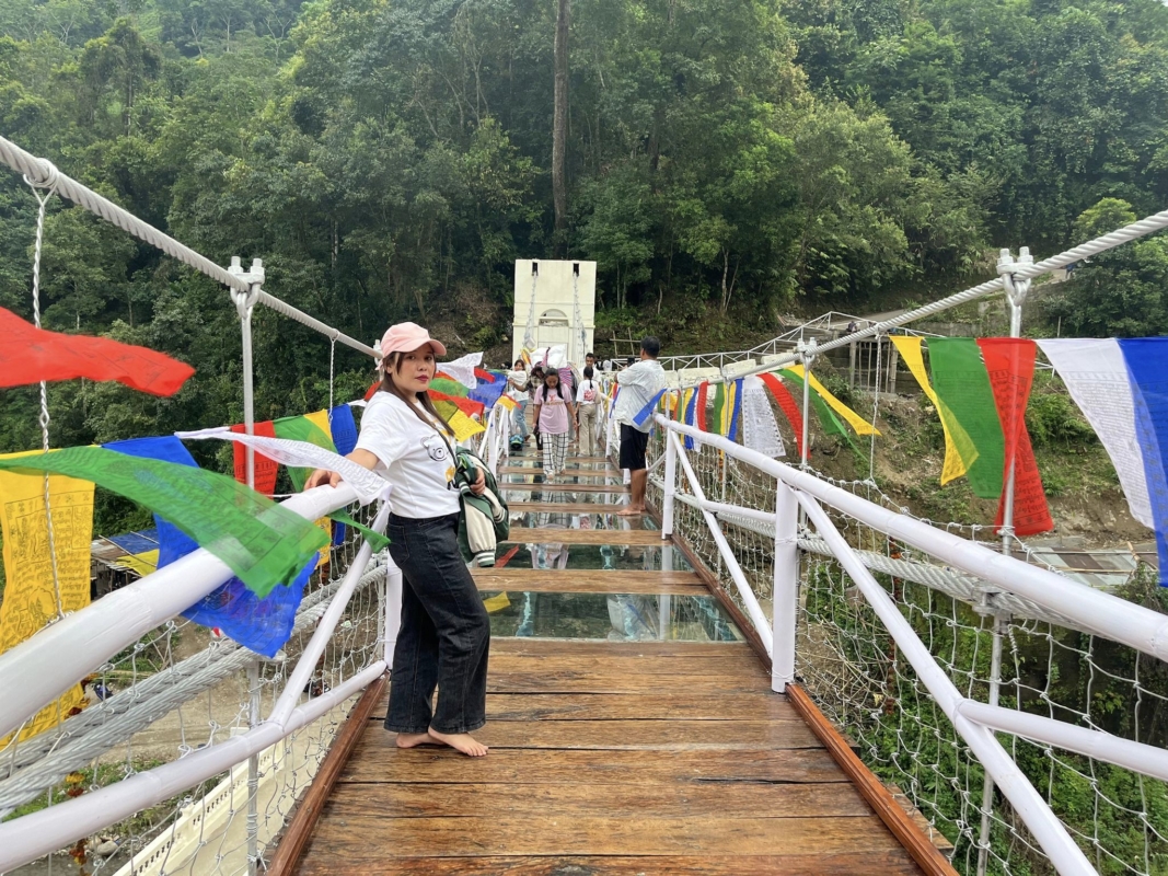 Darjeeling’s First Glass-Bottom Skywalk Bridge Connects Bijanbari and Singtom