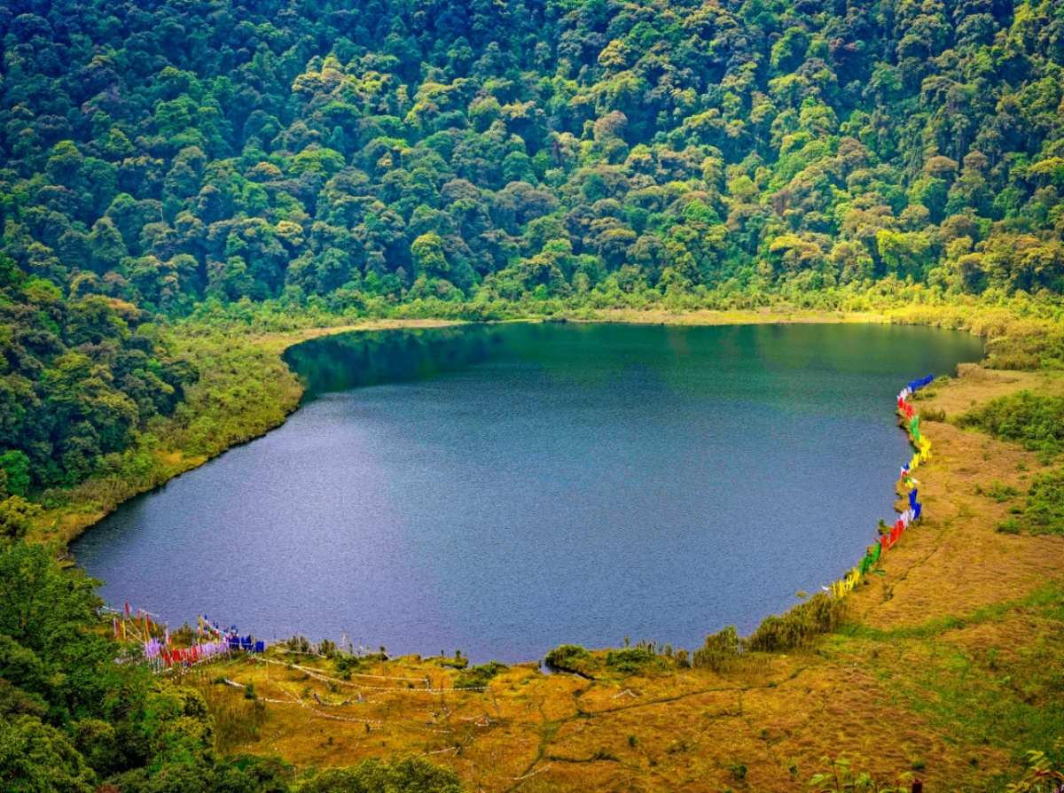 Khecheopalri Lake, Pelling