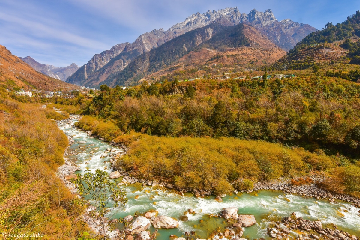 Lachung Valley in November- Gateway to Yumthang Valley, Yumesamdong, Dombang Valley and Mt. Katao: Best Places in Sikkim to Visit