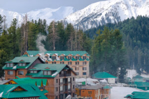 Experience the Snow Clad Landscapes in the curated Kashmir Winter Tour Packages by SetMyTrip