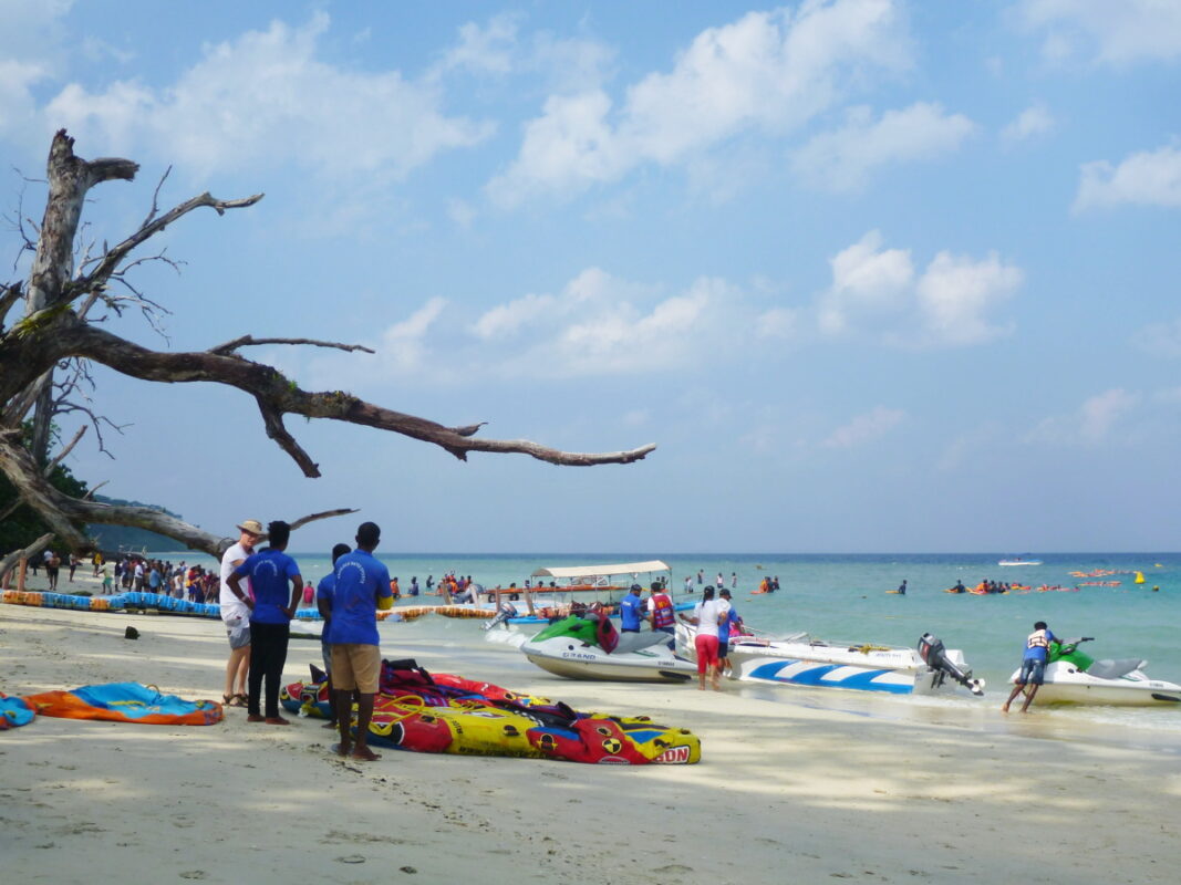 Evaluation of Top Water Sports Spots in the Andaman Islands