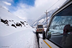 Experience Sonmarg's Snow Clad Landscapes in the curated Kashmir Winter Tour Packages by SetMyTrip