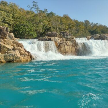 Panimur Waterfalls, Umrangso