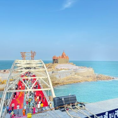 The Kanyakumari Sea Glass Bridge, India’s first-ever glass bridge constructed over the sea, is an architectural marvel located in Tamil Nadu